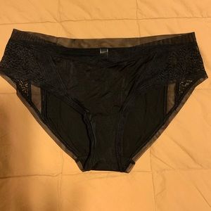 Victoria’s Secret Body by Victoria HipHugger Panty